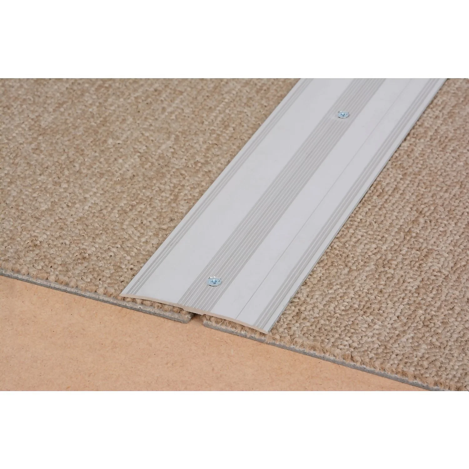 Vitrex Extra Wide Cover Strip Carpet Edge - Silver 900mm 2 Vitrex Extra Wide Cover Strip Carpet Edge - Silver 900mm - Image 2