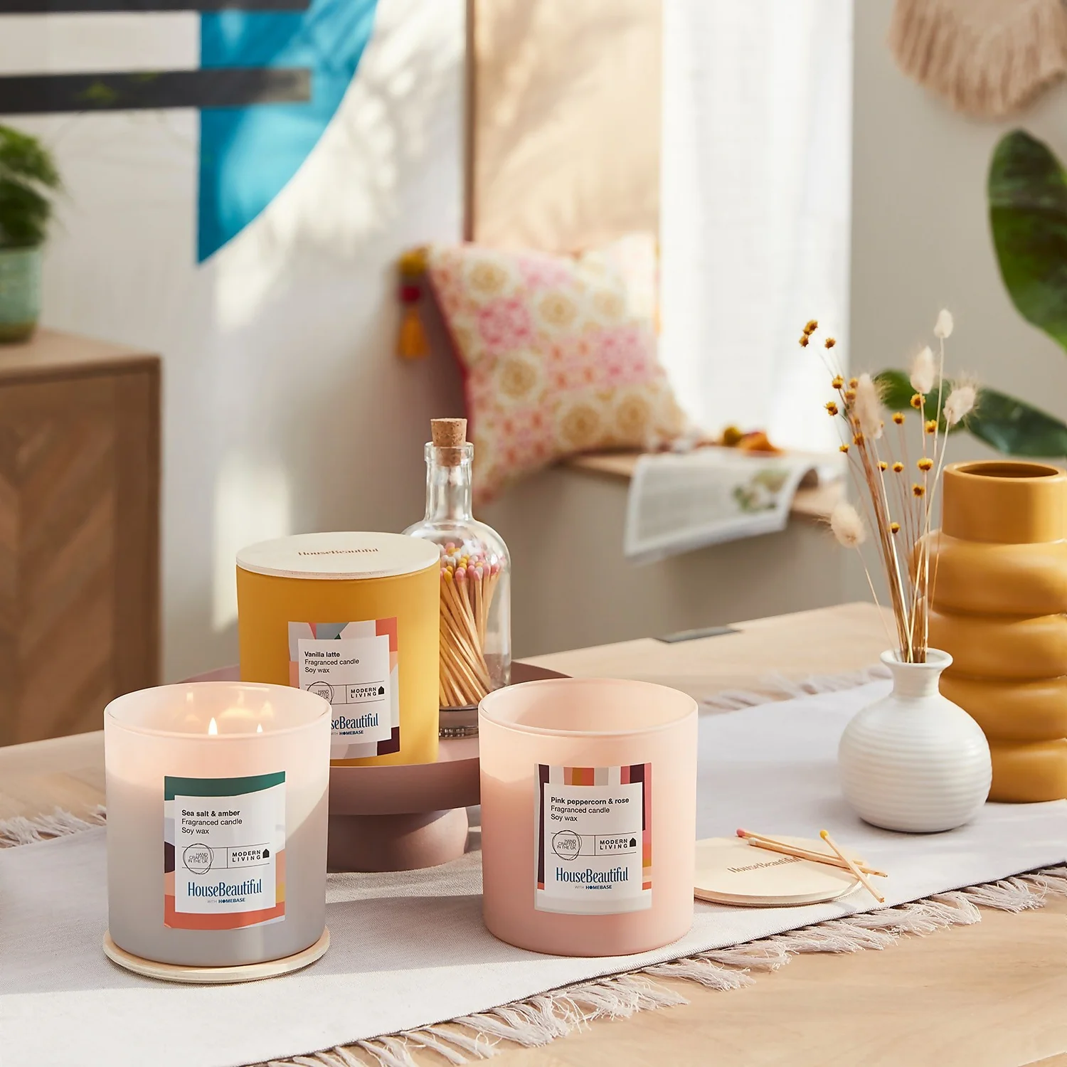 House Beautiful Vanilla Latte Multi Wick Candle 2 House Beautiful Vanilla Latte Multi Wick Candle - Image 2