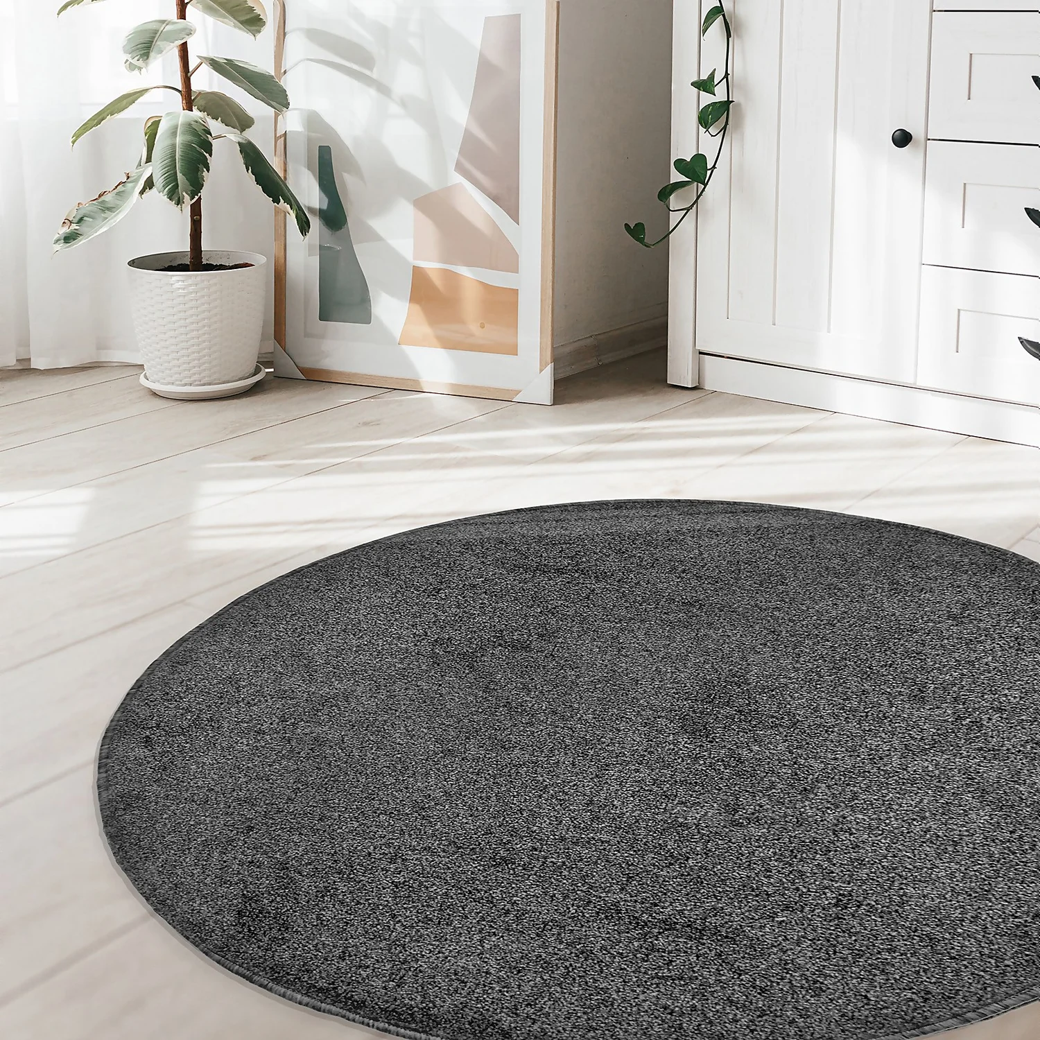 Relay Circular Rug - Dark Grey - 133cm 2 Relay Circular Rug - Dark Grey - 133cm - Image 2