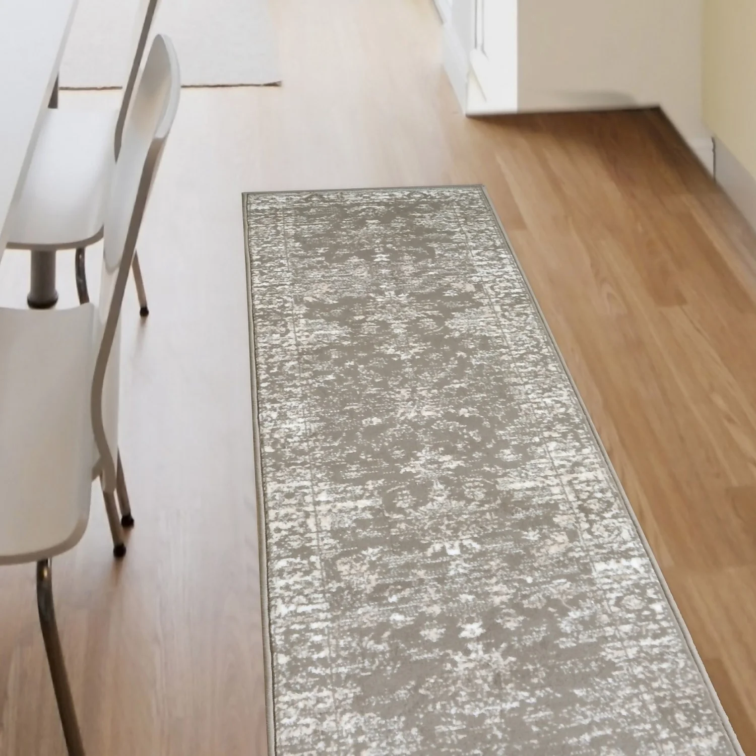 Traditional Runner - Natural - 67x200cm 2 Traditional Runner - Natural - 67x200cm - Image 2