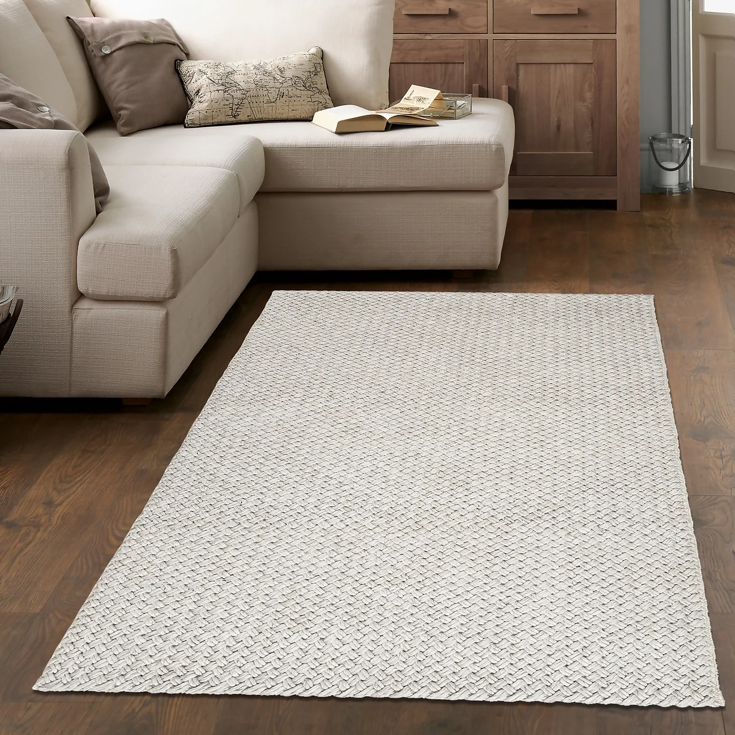 New Dawn Nila Rug - Natural - 120x170cm 2 New Dawn Nila Rug - Natural - 120x170cm - Image 2