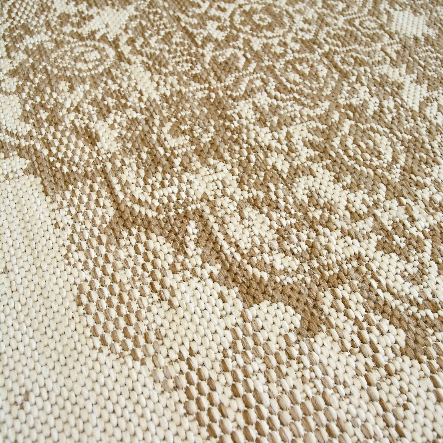 Indoor Outdoor Medallion Rug - Natural - 120x170cm 4 Indoor Outdoor Medallion Rug - Natural - 120x170cm - Image 4